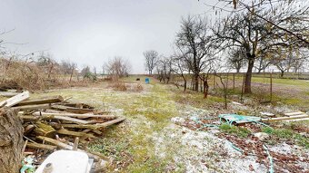 Na predaj: Starší rodinný dom v obci Horné Dubové – 130 000 - 10