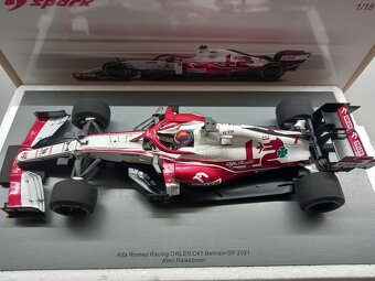 2x F1 SAUBER ALFA ROMEO C40 2021 KIMI RAIKKONEN SPARK 1:18 - 10