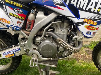 Yamaha YZF 450 - 10