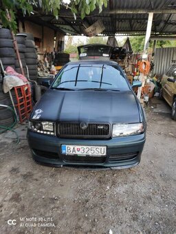 Rozpredám Skodu Oktaviu 1,9tdi RS 81kw upravený motor - 10
