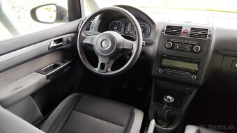 Volkswagen Touran 1.6 TDI BlueMotion 77kW 2011 177000km - 10