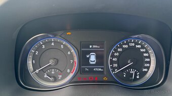 Hyundai Kona - 10