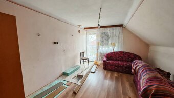 Na predaj rodinný dom v obci Žihárec - 10