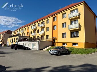 2-IZBOVÝ BYT V TICHEJ LOKALITE V CENTRE MESTA - SOV. HRDINOV - 10