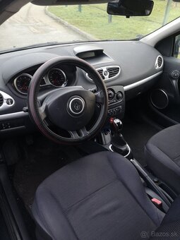 Renault clio - 10