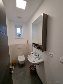 priestory vhodné na podnikateľké účely - 10