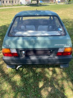 Predám ŠKODA FAVORIT 136 L r.v.1989 prvomodel - 10