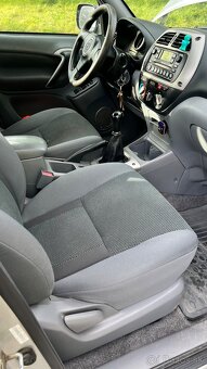 Toyota Rav4 4x4 2.0d4d - 10