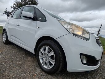 Kia Venga - 10