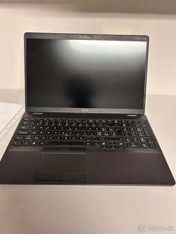 Dell Latitude 5501 - 10