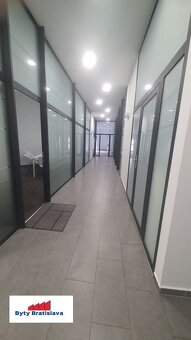 Na predaj kancelárie Modrá guľa, 506m2, Suché Mýto BAI. - 10