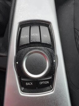 BMW Rad 3 320d AKONTACIA OD 0% - 10