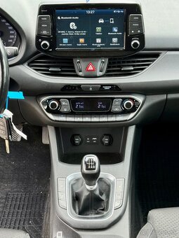 Hyundai i30 combi family - 10