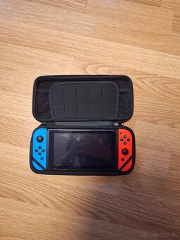 Nintendo Switch 32gb - 10
