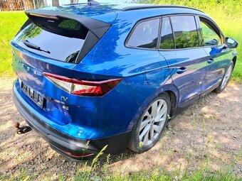 Škoda Enyaq iV 60,modrá RS metalíza,132kW,kamera,2021-tka - 10