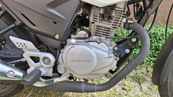 Honda CBF125 10.225km 2010 - 10