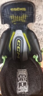 Predám len odskúšané korčule CCM XF80 Senior Regular - 10