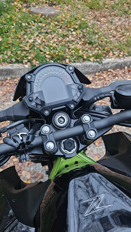 Kawasaki Z400 - 10