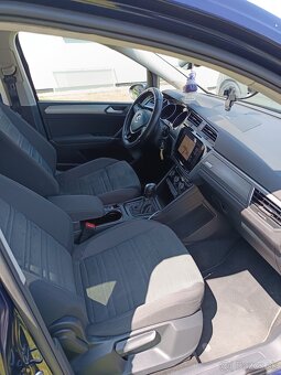Volkswagen Touran 2.0 TDI možný odpočet DPH - 10