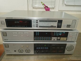 Predám hifi zostavu Akai stereo amplifer AM-A3 a Akai EA-A7 - 10