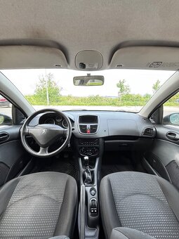 Predám Peugeot 206+ 1.4 Benzín - 10