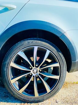 Škoda Octavia Scout III 2.0 TDI 4x4 – 110 kW – r. 2018 - 10