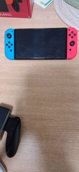 Nintendo Switch OLED - 10