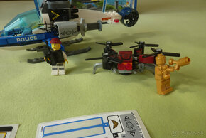 Lego City s vystreľovačom sietí- ako nové, iba 1x poskladané - 10
