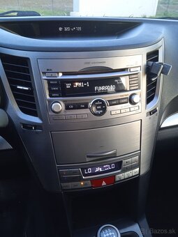 Predám Subaru Outback 2.0D 110Kw 4x4 2011 - 10