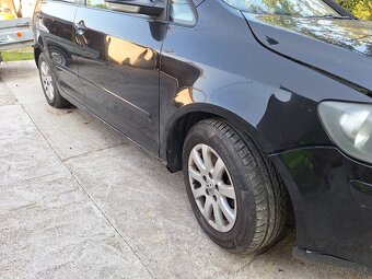 Golf 5 plus  1.9 77kw - 10