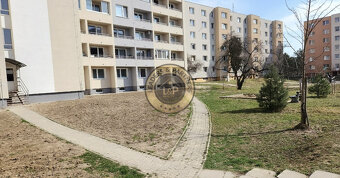 NA PREDAJ 1,5-izbový zrekonštruovaný byt V CENTRE Prešova - 10
