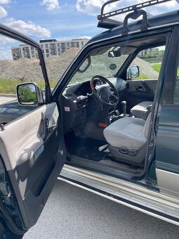 Mitsubishi Pajero II, Wagon 2.8 TD GLS 7p, A/T, 1999 - 10