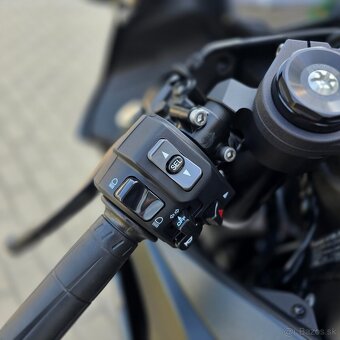 Kawasaki ZX6R čierna 2025 - 2380 km - SC Project - 10