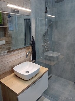 Ponúkame na dlhodobý prenájom krásny priestranný bungalov v - 10