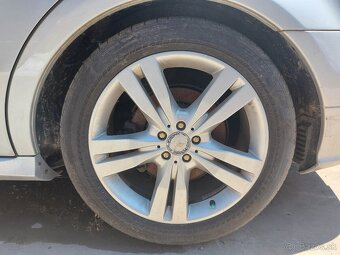 Mercedes R W251 320CDI 165kw kód motora: 642950 - 10