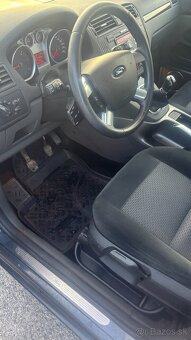 Ford C-Max 1,6TDCi 66kw r.v 2010 - 10