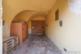 Miesto, kde sa písala história vína, Svätý Jur - 10