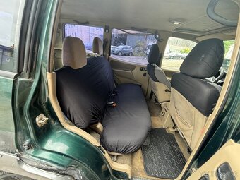 Nissan Terrano 2.7 TDi 92kw 4x4 - 10