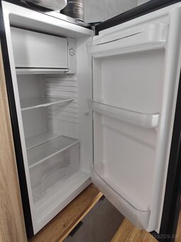 Chladnička Guzanti GZ 90B1 - 10
