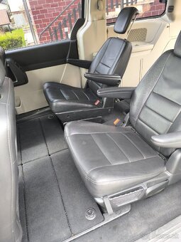 Predám Chrysler Grand Voyager - 10