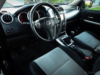SUZUKI GRAND VITARA 1.9DDiS 4x4 - NAVI, ALCANTARA, ŤAŽNE Z. - 10