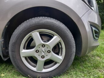 Hyundai i20, 83400km, TK+EK do 4.7.2027, KLÍMA, ISOFIX - 10