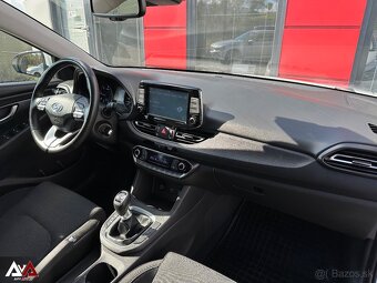Hyundai i30 CW 1.6 CRDi Family, v Záruke, Pôvodný lak, SR - 10