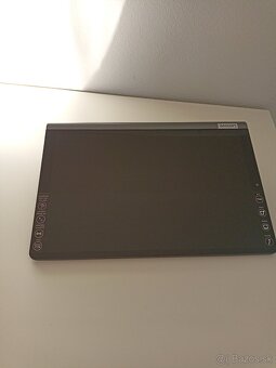Lenovo Yoga smart tab - 10