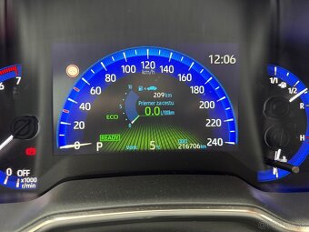 Toyota Corolla 1.8 Hybrid - 10