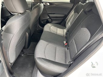 KIA CEED SW 1,5 T-GDi 118kW MT6 GOLD - 10