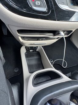 Chrysler Pacifica Limited Edition - 211 kw - 10