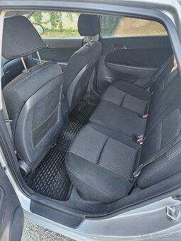 Hyundai i30 benzin 90kW - 10