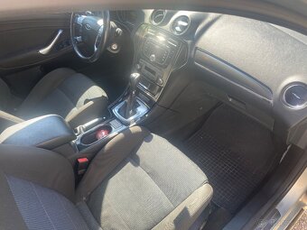 Ford Mondeo 2.0 TDCi DPF Ghia A/T - 10