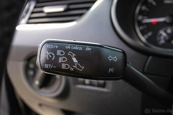 Škoda Octavia Combi 2.0 TDI JOY - 10